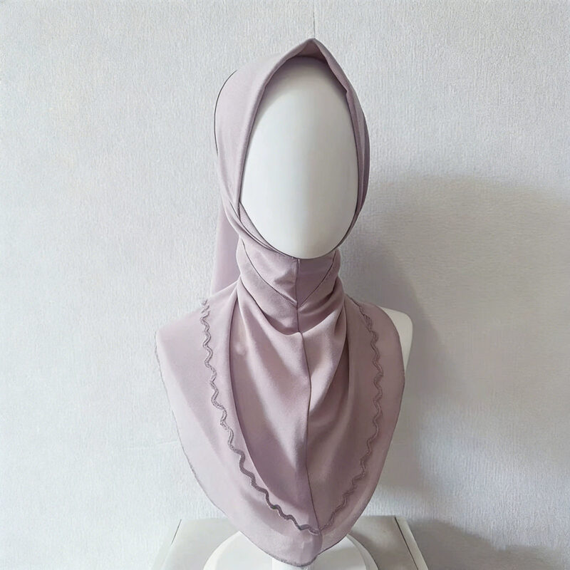 Taro purple breathable instant hijab